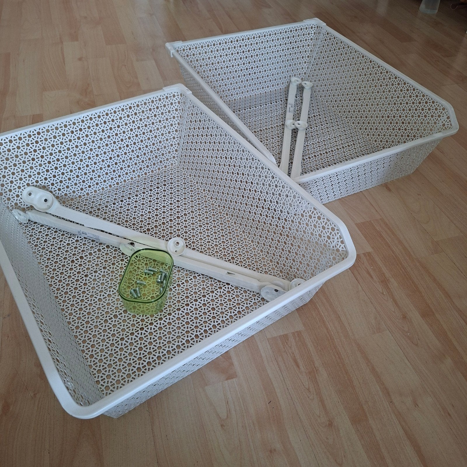 IKEA KOMPLEMENT fijndraadmand incl uittrekrail 50x58cm, Ophalen, Nieuw, 50 tot 100 cm, Metaal