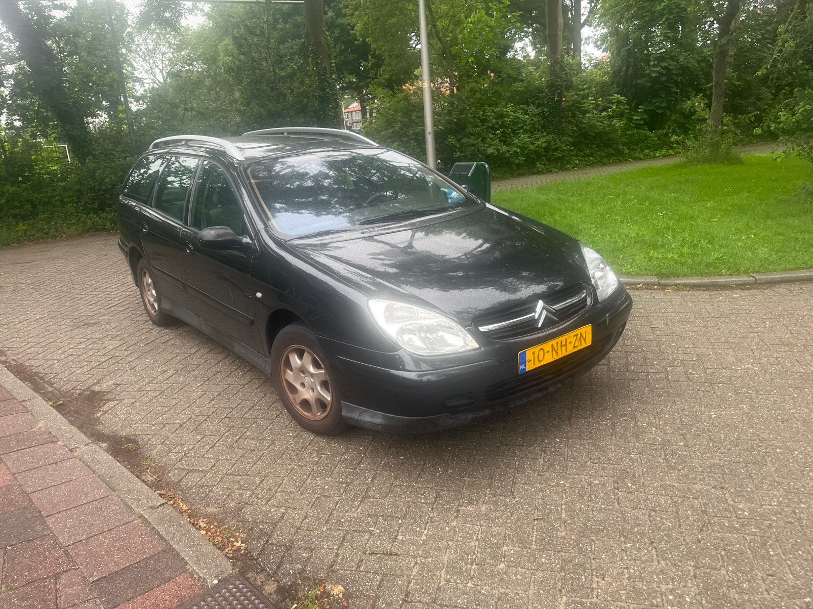 Citroën C5 2.0 16V Break 2003 Zwart, Auto's, Citroën, Voorwielaandrijving, 136 pk, 4 cilinders, Zwart