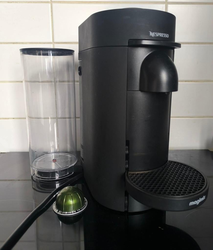 Nespresso koffiemachine zwart, Ophalen, Koffiemachine, Zo goed als nieuw, 1 kopje