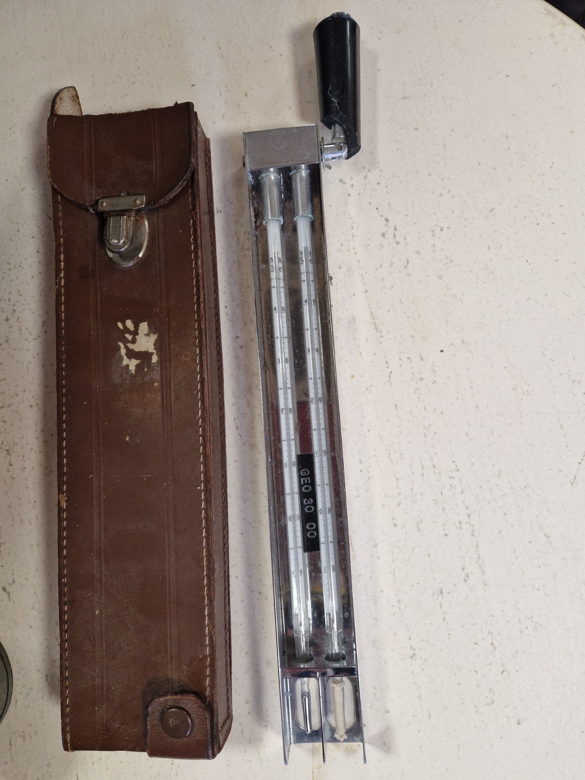 Antieke natte en droge bol thermometer met lederen etui, Gebruikt, Overige typen, Onbekend, Metaal