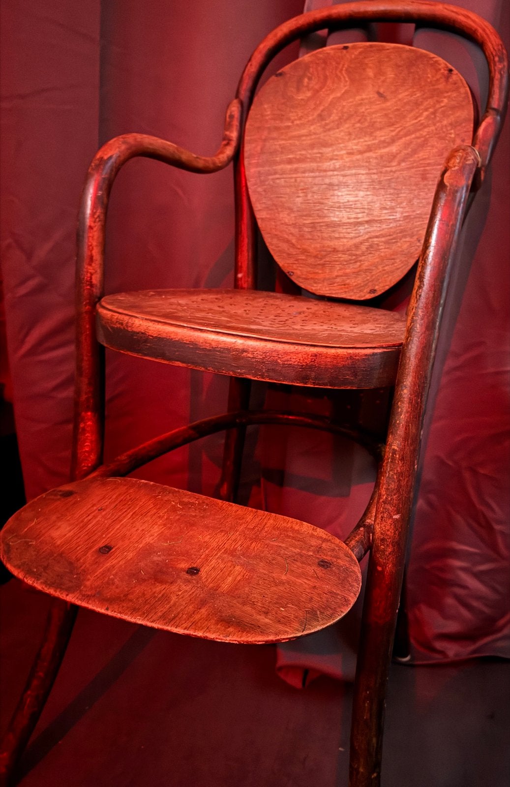 Antieke houten kinderstoel van K. Hombroek, Amsterdam, Ophalen of Verzenden