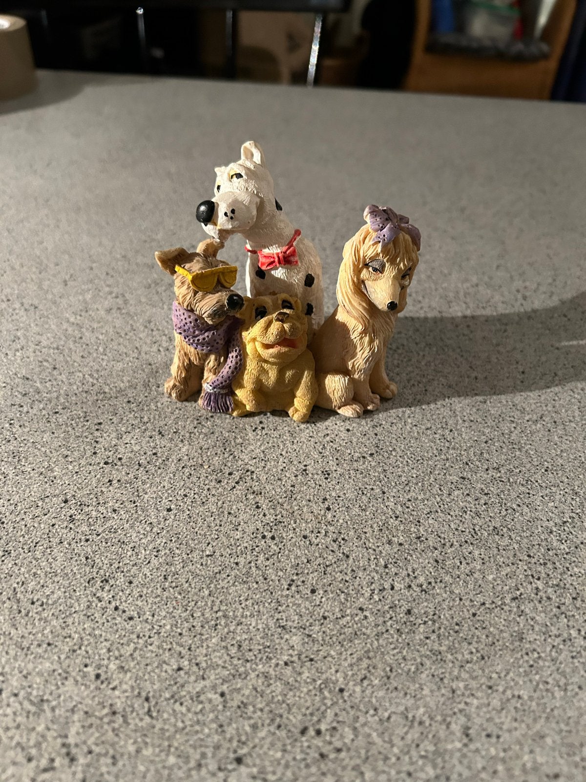 Leuke hondenbeeldjes - set van 4, Ophalen of Verzenden, Zo goed als nieuw, Hond of Kat, Beeldje of Figuurtje
