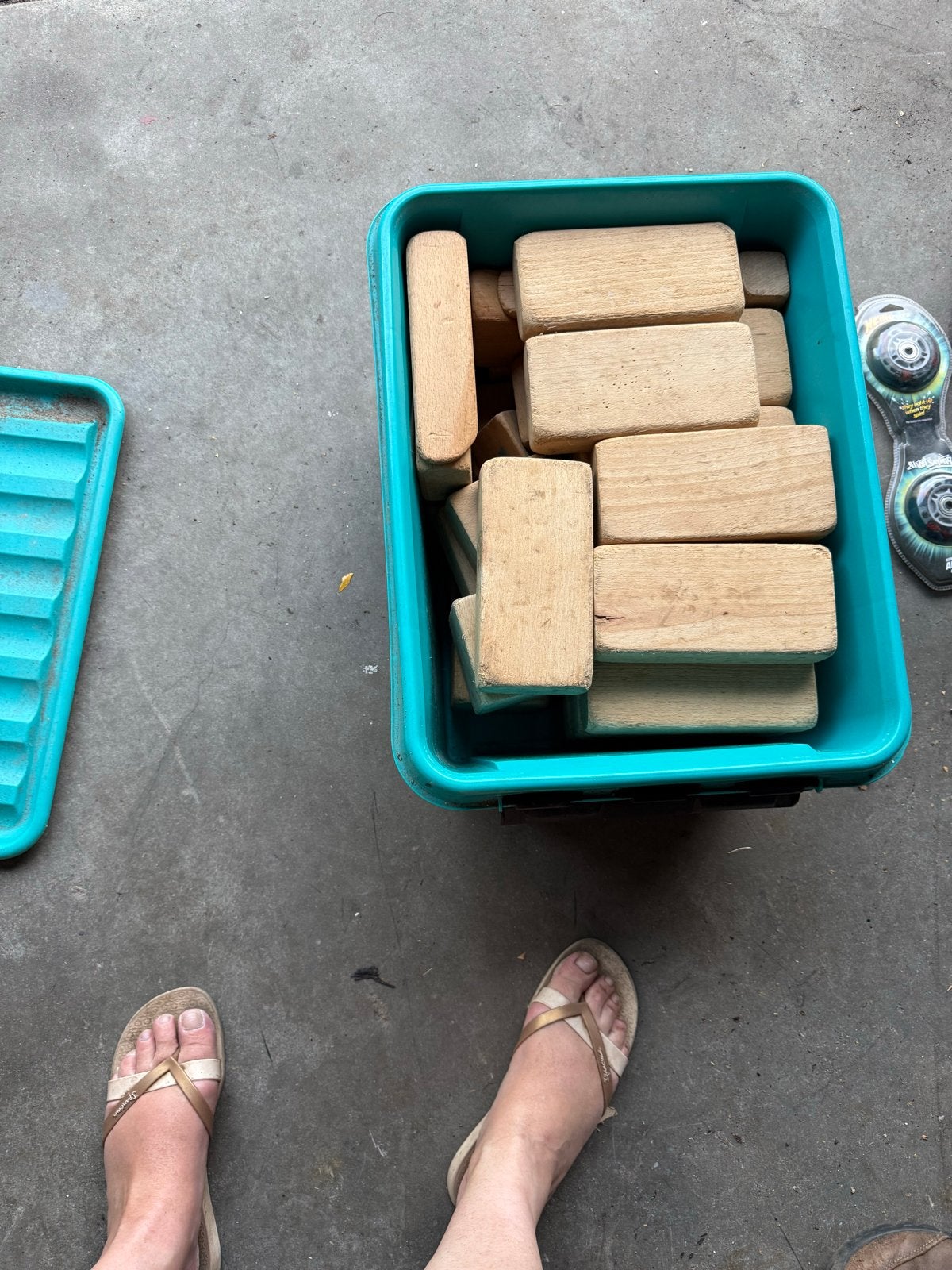Doos met houten blokken, Kinderen en Baby's, Speelgoed | Houten speelgoed, Ophalen, Gebruikt, Overige typen