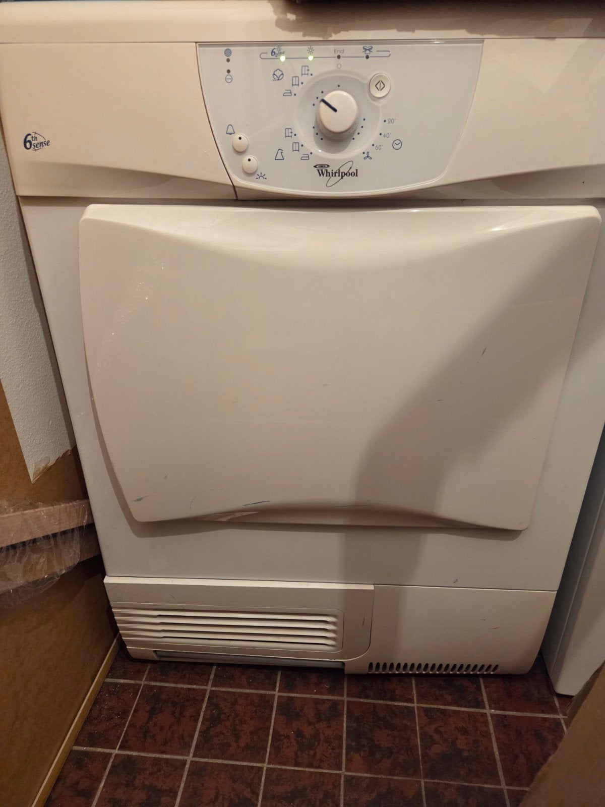 Whirlpool 6th Sense AWS6812 Condensdroger, Witgoed en Apparatuur, Wasdrogers, Ophalen, 6 tot 8 kg, Gebruikt, Voorlader