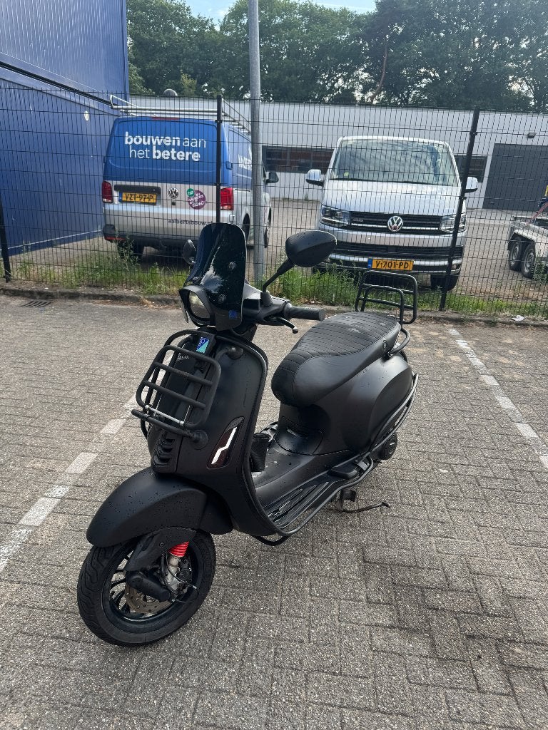 Vespa sprint (snor), Fietsen en Brommers, Scooters | Vespa, Ophalen, Vespa S, Benzine, Maximaal 25 km/u
