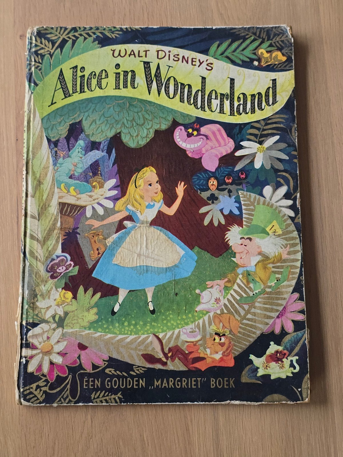 Antiek & zeldzaam Walt Disney boek Alice in Wonderland €20, Ophalen of Verzenden, WALT DISNEY PRODUCTIONS, BURBANK EN „,MARGRIET", AMSTERDAM
