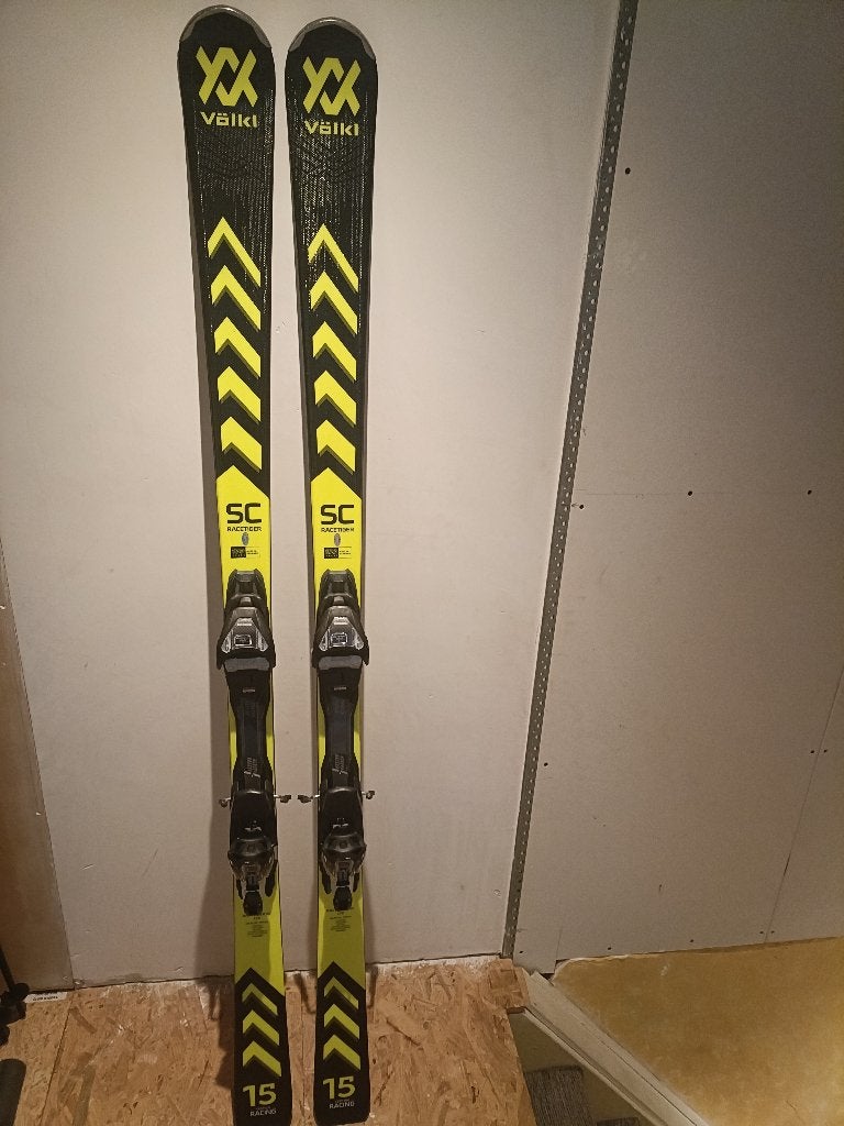 ski, 160 tot 180 cm, Zo goed als nieuw, Carve, Skiën
