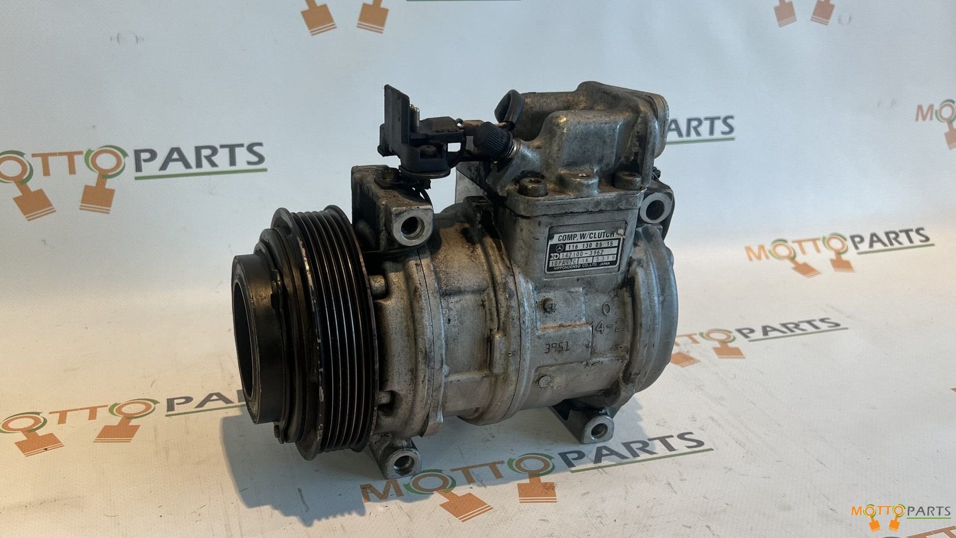 Mercedes Aircopomp M102 M103 M104 OM603 Motors A1161300515, Gebruikt, -, -, Ophalen of Verzenden