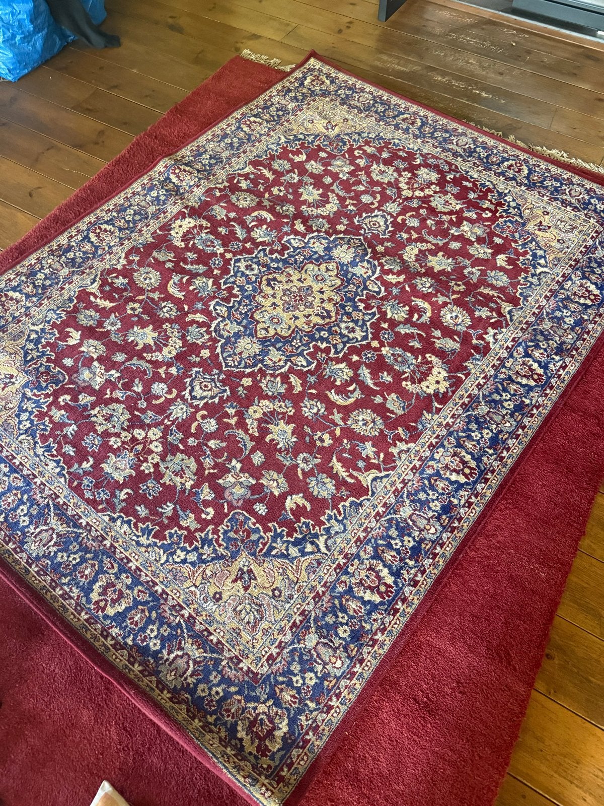 Perzisch tapijt - Rood met blauw en beige accenten, Ophalen, Gebruikt, 100 tot 150 cm, 150 tot 200 cm