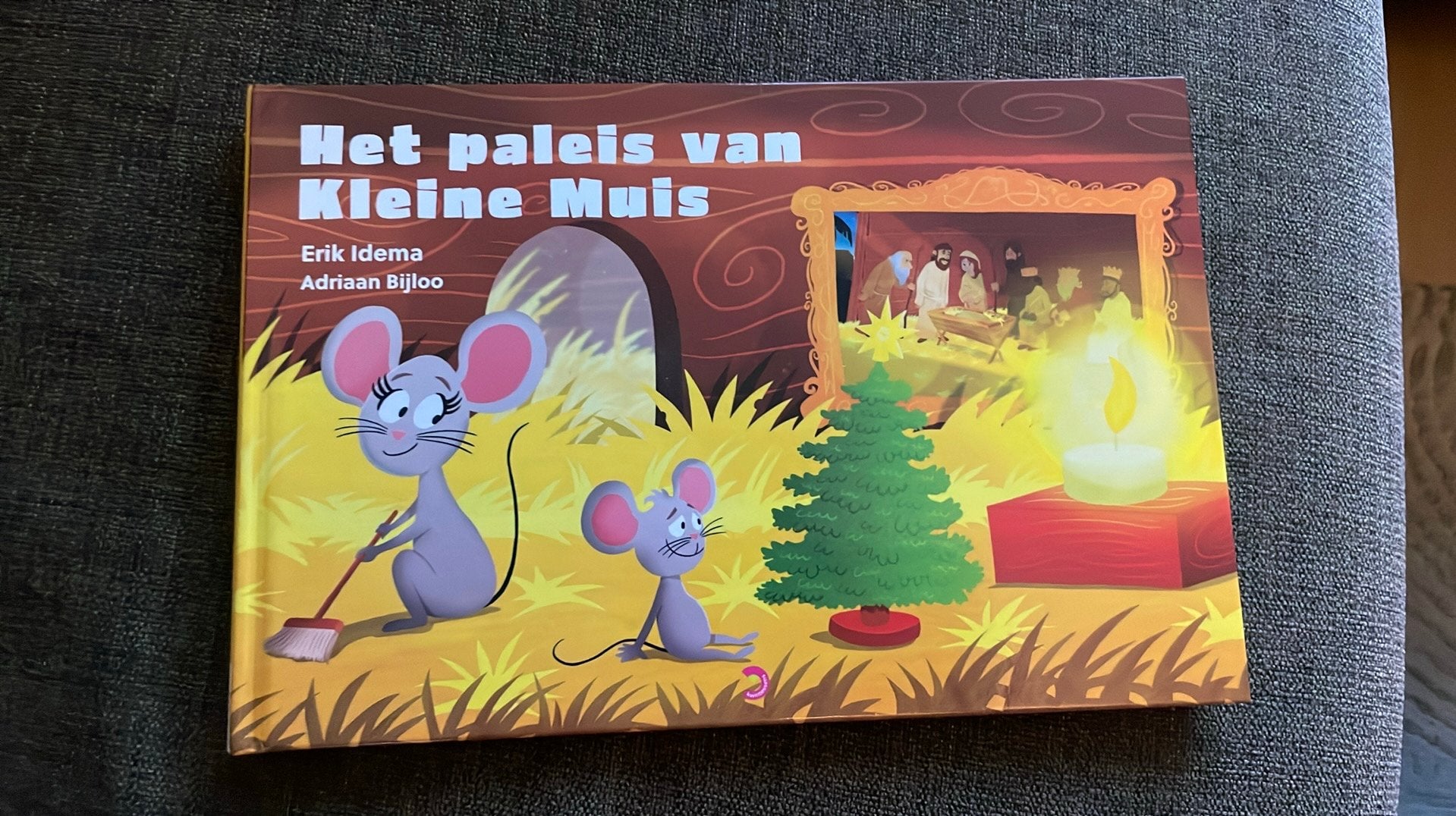 Erik Idema - Het paleis van Kleine Muis, Boeken, Ophalen of Verzenden, Zo goed als nieuw, Erik Idema
