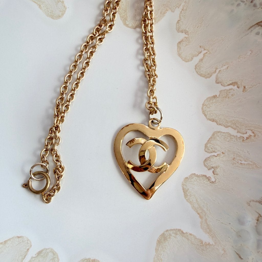 Chanel vintage CC heart necklace 1995 Barbie, Overige materialen, Gebruikt, Ophalen of Verzenden, Nvt