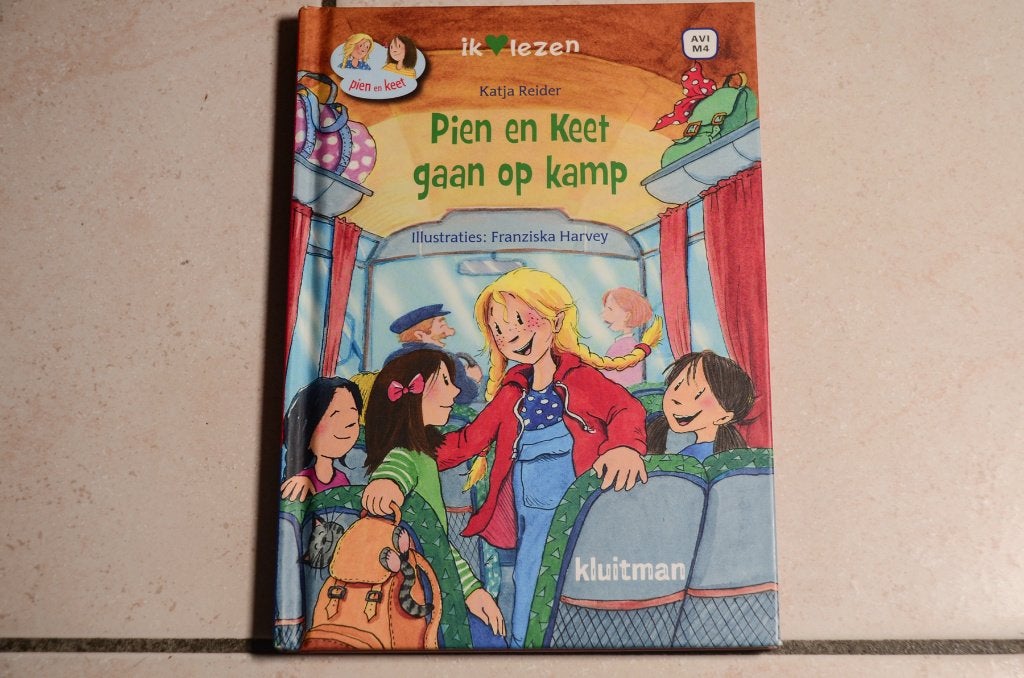 Pien en Keet gaan op kamp / Katja Reider AVI M4, Boeken, Ophalen of Verzenden, Zo goed als nieuw, Fictie algemeen
