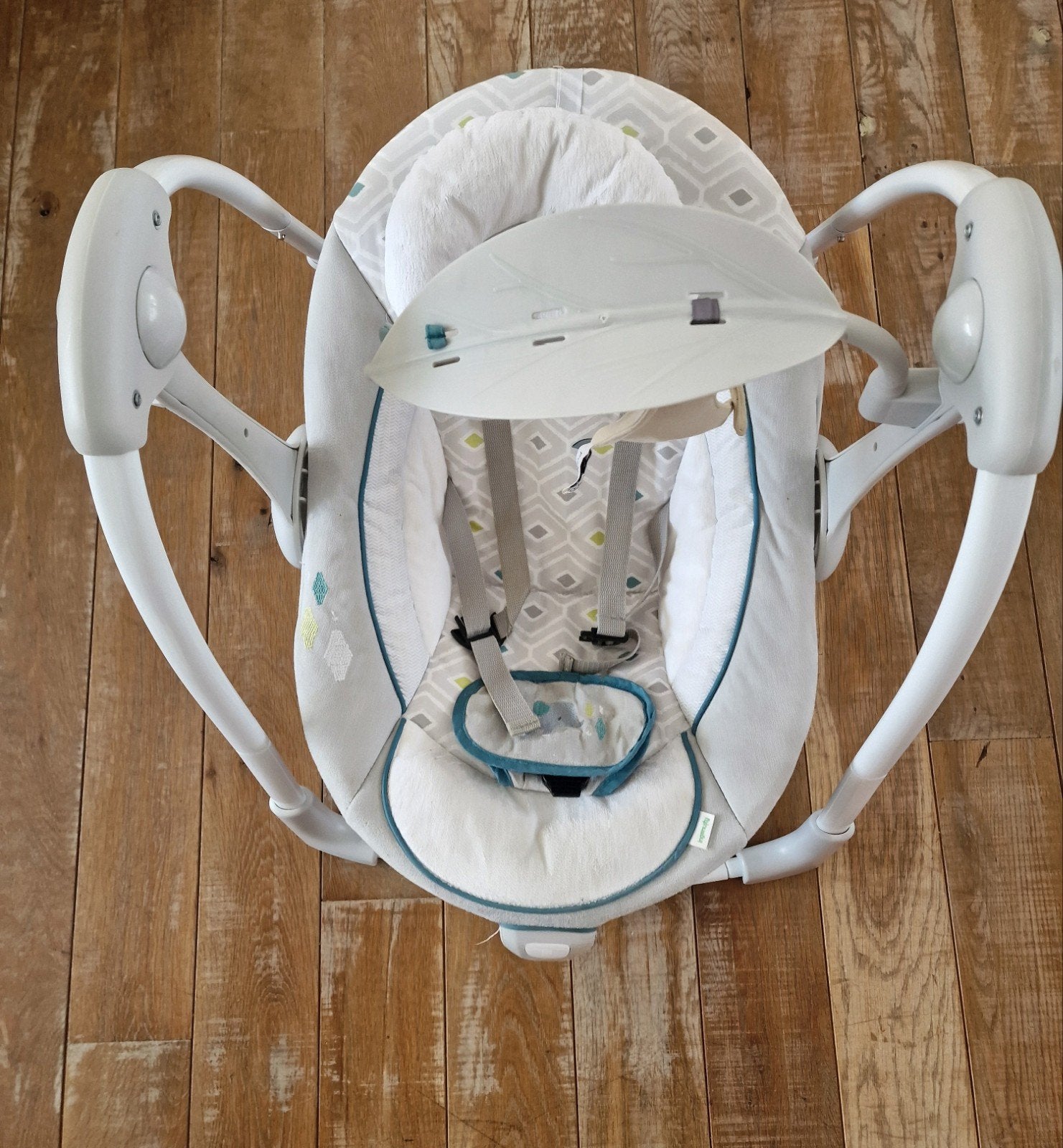 elektrische schommelstoel / wipstoel Ingenuity, Ophalen of Verzenden, Zo goed als nieuw