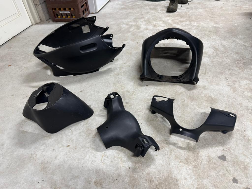 Piaggio zip onderdelen, Motoren, Ophalen