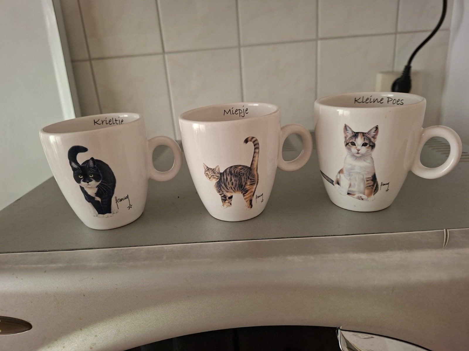 Francien katten mokken, Ophalen, Overige stijlen, Kop(pen) en/of Schotel(s)