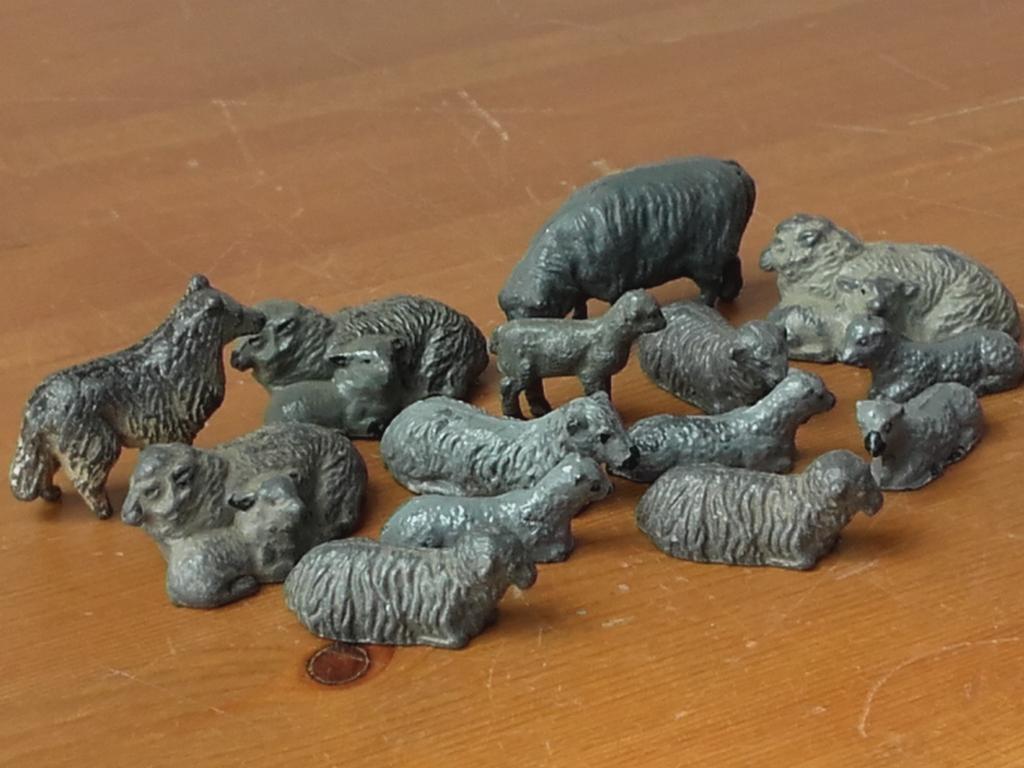 Herdershond met schapen mooi antiek Engels speelgoed van tin, Antiek en Kunst, Antiek | Speelgoed, Ophalen of Verzenden