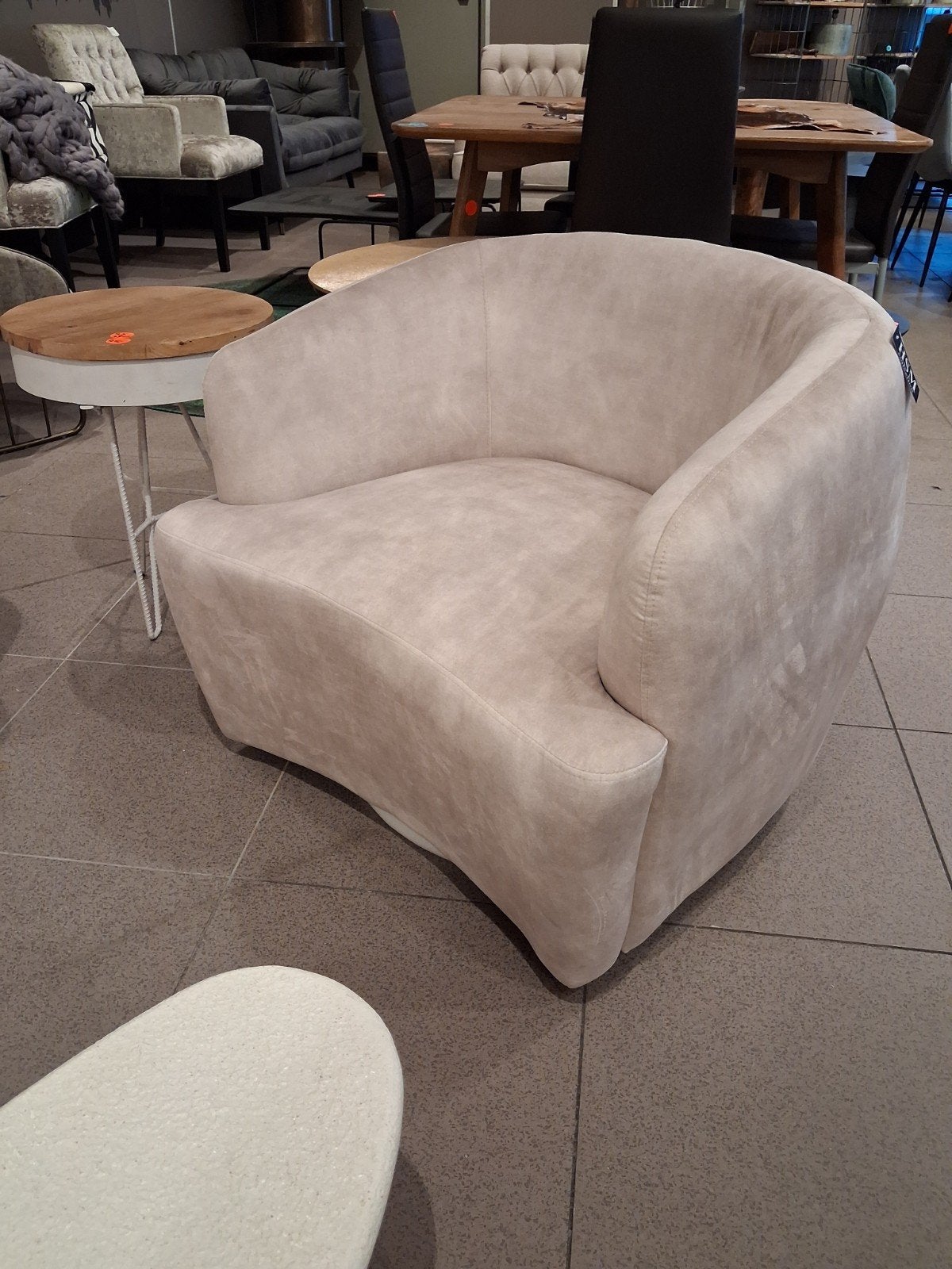 nieuwe HSM collection draai fauteuil ivoor wit velvet €150, Ophalen, ., Nieuw, 75 tot 100 cm
