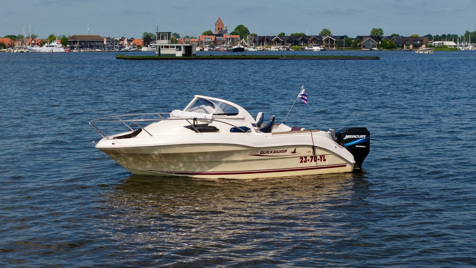Quicksilver Cabin Cruiser 540, 115PK Mercury EFI Saltwater., Watersport en Boten, Ophalen, Quicksilver