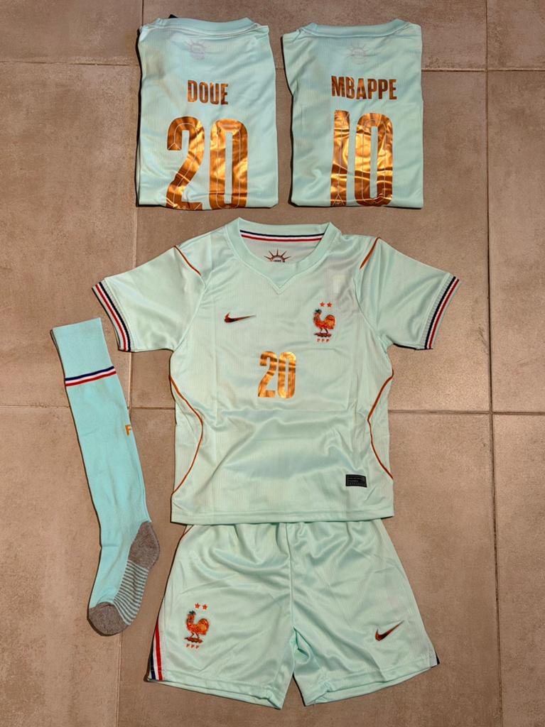 WK 2026 tenues + sokken ! Maat 116 t/m 164 kids + S !, Maat XS of kleiner, Ophalen of Verzenden, Nieuw, Set