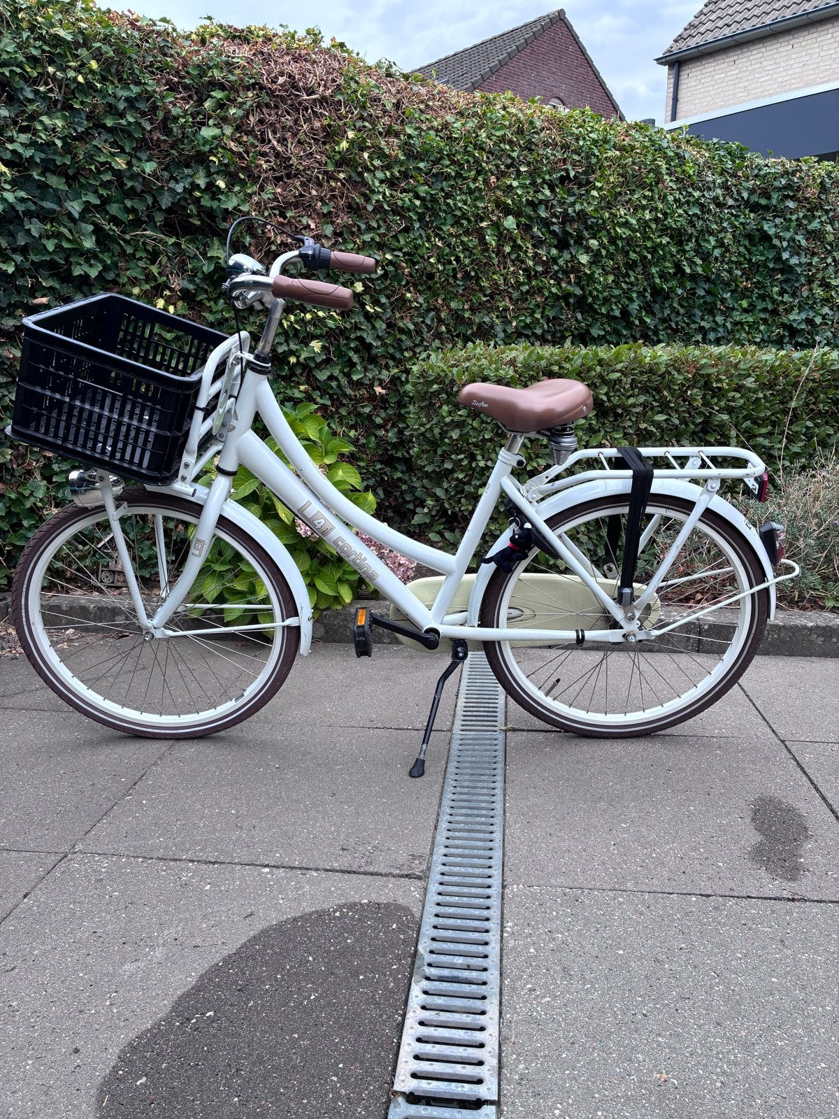 24 inch Cortina U4 meisjesfiets in wit, Terugtraprem, Gebruikt, Versnellingen, 50 tot 53 cm