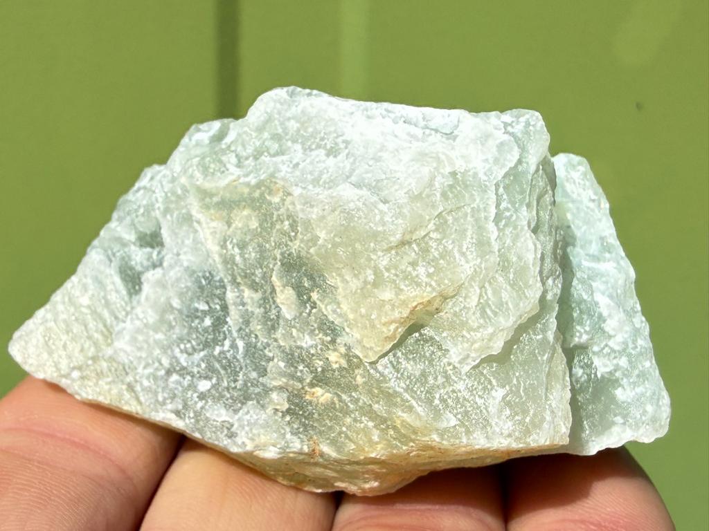 Natuurlijke ruwe Groene Jade mineralen, Ophalen of Verzenden, Mineraal