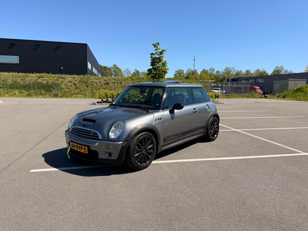 Mini cooper s r53, nieuwe APK, Auto's, Mini, Particulier, Benzine, F, Hatchback, Handgeschakeld, Geïmporteerd, Zilver of Grijs