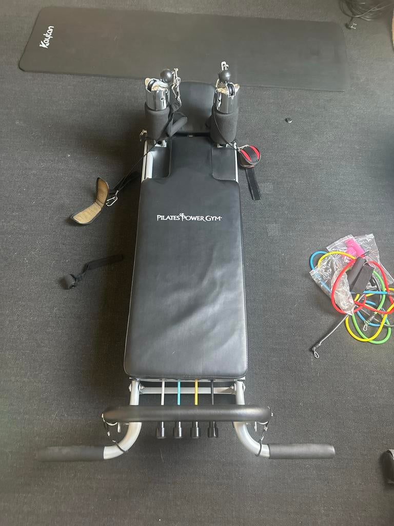 Pilates Power Gym Reformer bank, Ophalen, Zo goed als nieuw, Armen, Fitnessbank