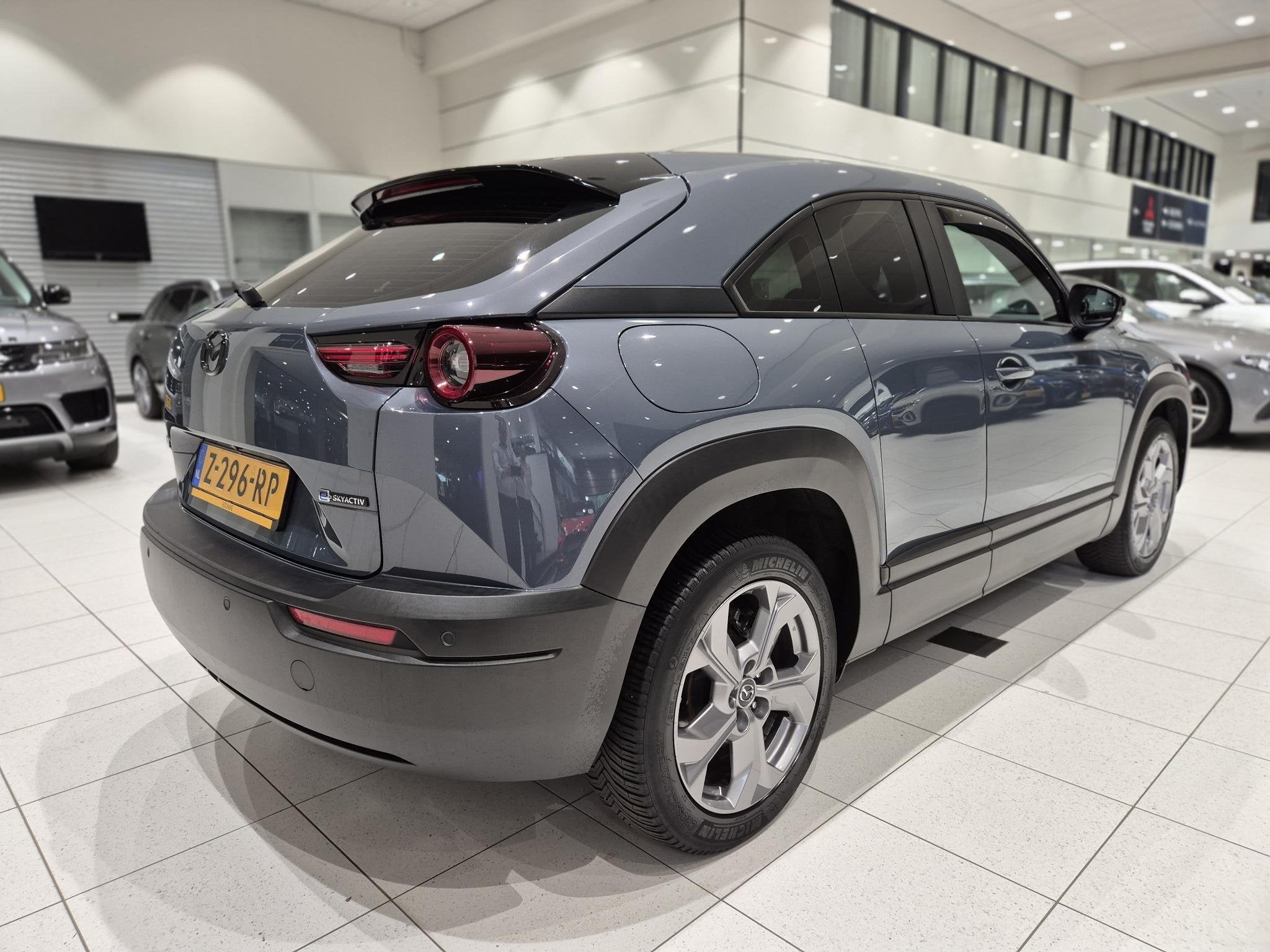 Mazda MX-30 e-SkyActiv 145 36 kWh | SOH 93,9% | Navigatie |, Auto's, Mazda, 145 pk, Stof, Gebruikt, Zwart