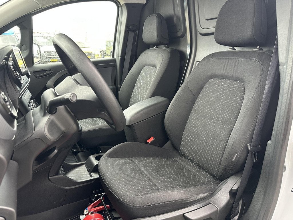 Mercedes-Benz eCitan L2 Extra lang Pro 51 kWh Navigatie Airc, Auto's, Bestelauto's, Stof, 275 km, 2 stoelen, Geïmporteerd