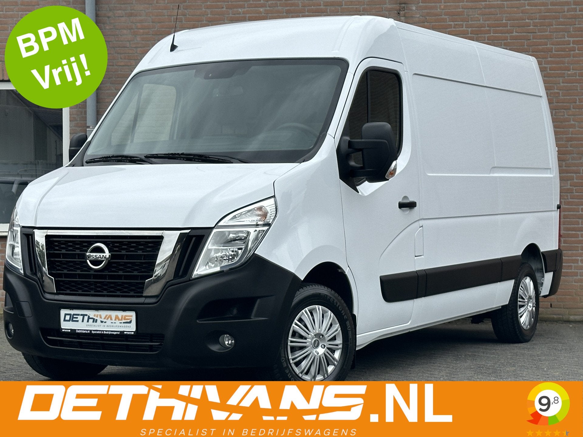 Nissan NV400 2.3dCi 150PK L2H2 / Trekhaak / Cruisecontrol /, Auto's, Voorwielaandrijving, Stof, Gebruikt, 4 cilinders