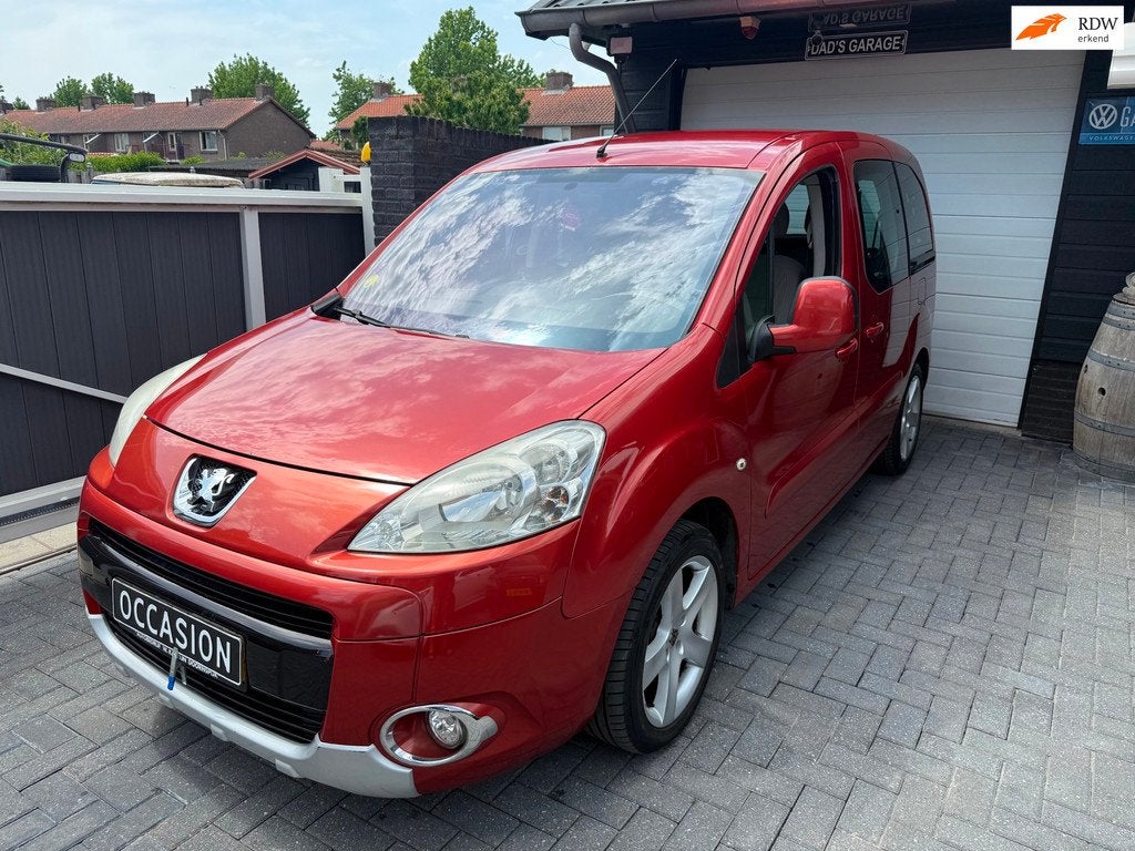 Peugeot Partner Tepee 1.6 5Pers. AC CC Elektr. PDC Trekhaak, Auto's, Peugeot, Voorwielaandrijving, Beige, Origineel Nederlands