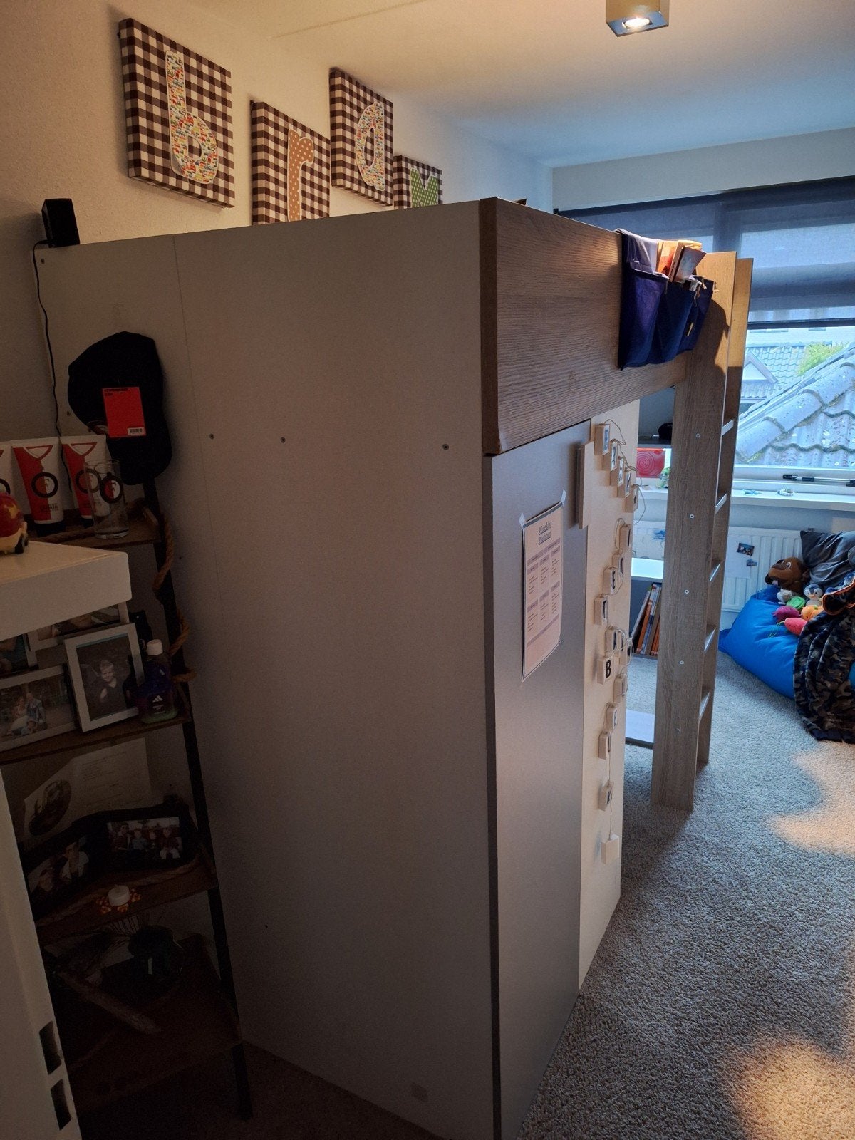 Hoogslaper met bureau, kledingkast en opbergplanken, Gebruikt, Eenpersoons, Ophalen of Verzenden, 200 cm