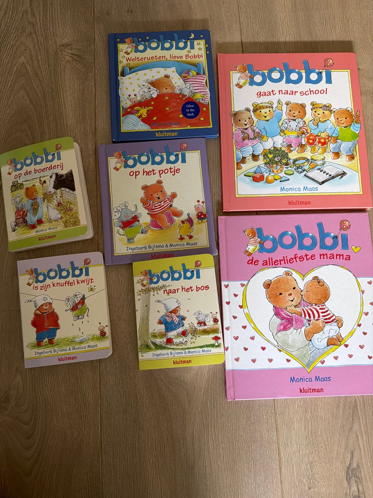 Bobbi boekjes, 7 stuks, als nieuw!, Boeken, Ophalen of Verzenden, Zo goed als nieuw, 1 tot 2 jaar