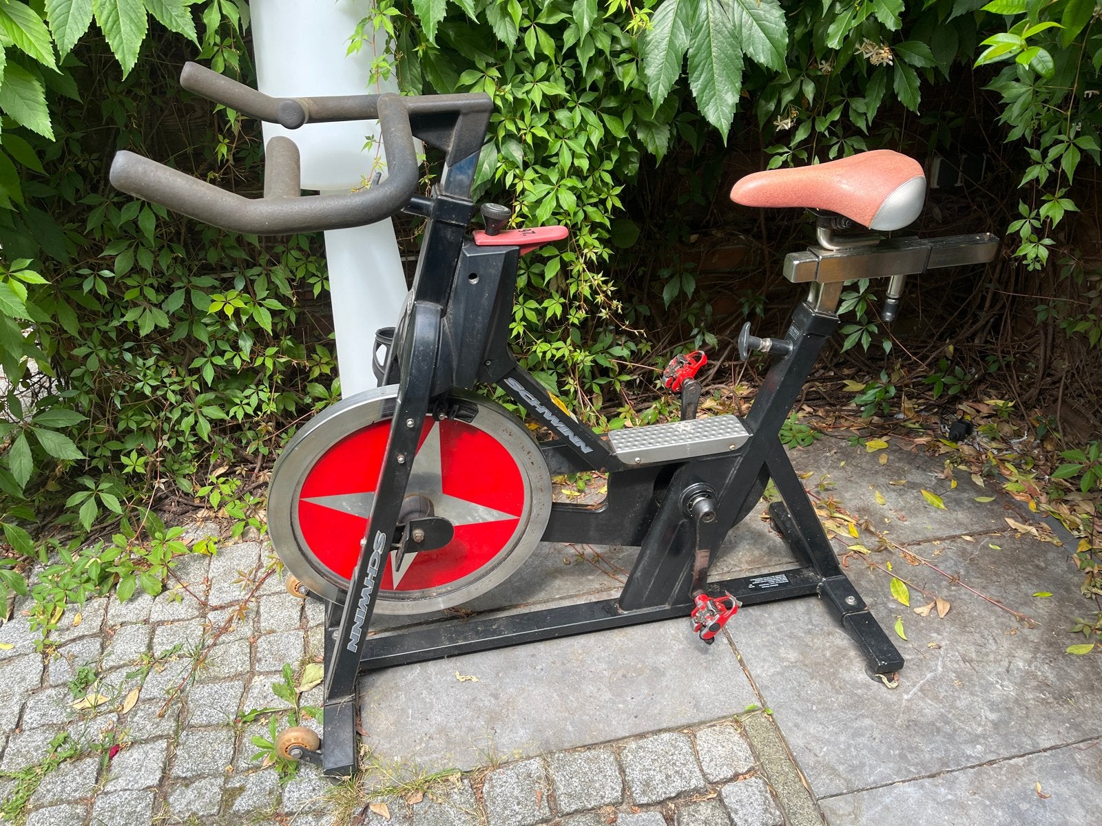 Spinningfiets goed werkend, Sport en Fitness, Fitnessapparatuur, Ophalen, Gebruikt, Spinningfiets, Metaal