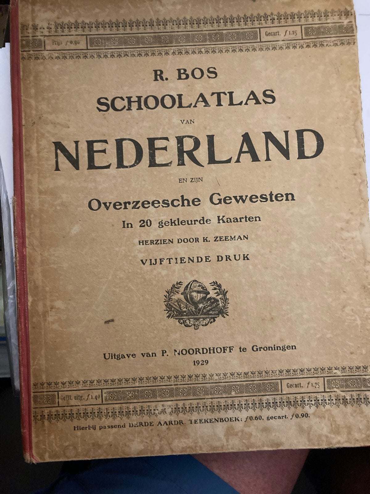 R. Bos' Schoolatlas van Nederland en zijn Overzeesche Gewest, Gelezen, Bosatlas, Ophalen of Verzenden, 1800 tot 2000
