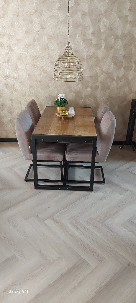 Eetkamerset, Ophalen, Zo goed als nieuw, Industrieel, 4 tot 6 stoelen