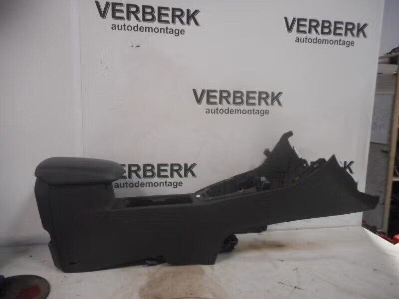 MIDDENCONSOLE Ford Focus (01-1970/-) (f1ebao45m62hew), Gebruikt, Ophalen of Verzenden, Henry-Ford-Straße 1 50735 Köln, DE, Ford-Werke GmbH