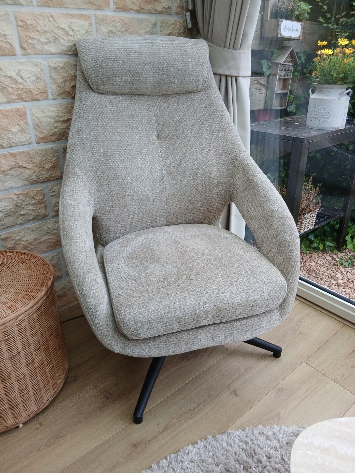 Leuke stoel. 4 maanden oud, Ophalen, 75 tot 100 cm, Zo goed als nieuw, 50 tot 75 cm