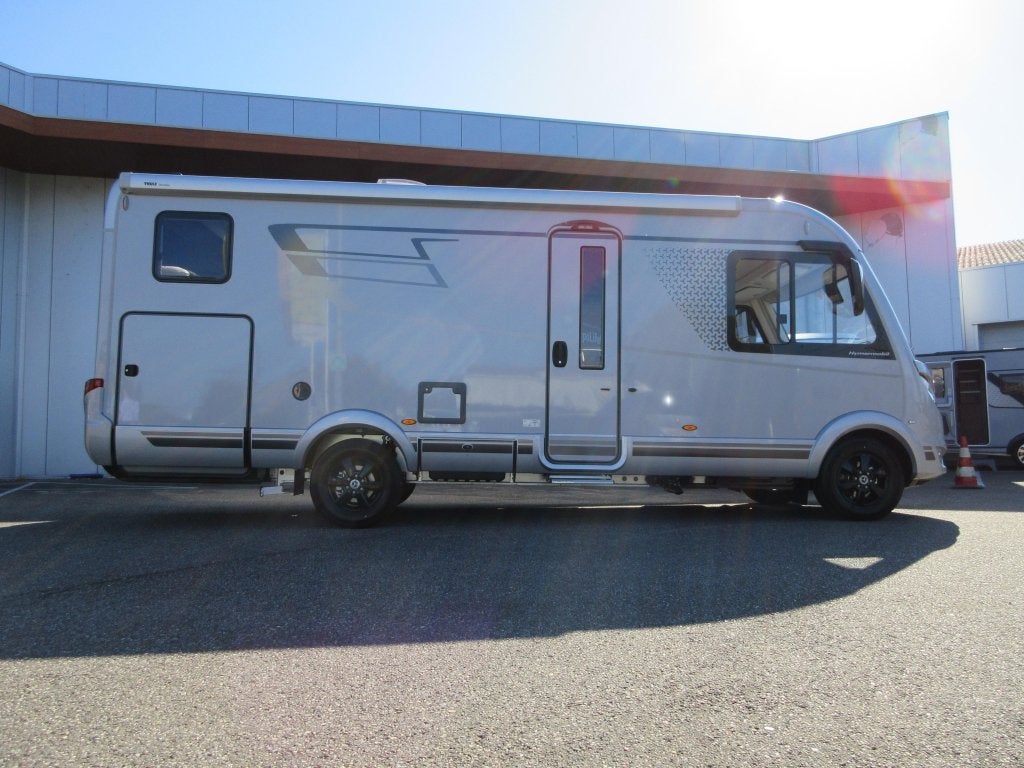 Caravans And Camping Hymer