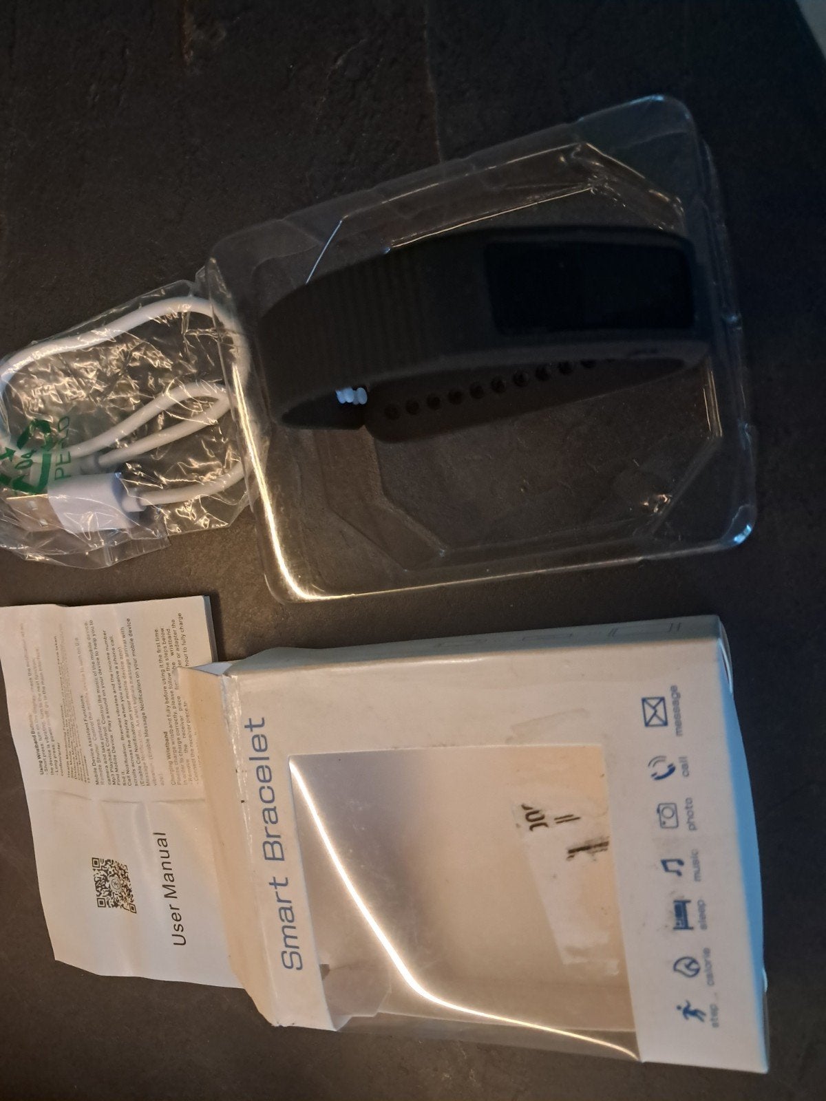 Smart Bracelet - Nieuw in doos, Ophalen, Nieuw, Zwart, Onbekend