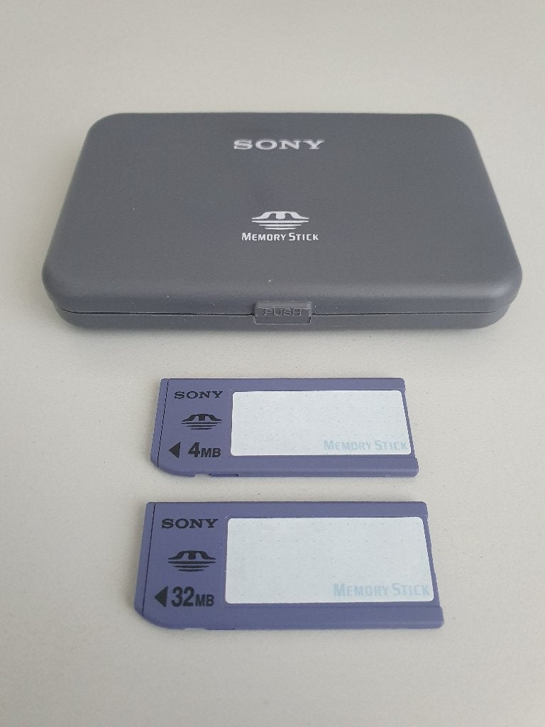SONY Memory Stick (2 stuks), Verzenden, Memory stick, Minder dan 2 GB, Zo goed als nieuw