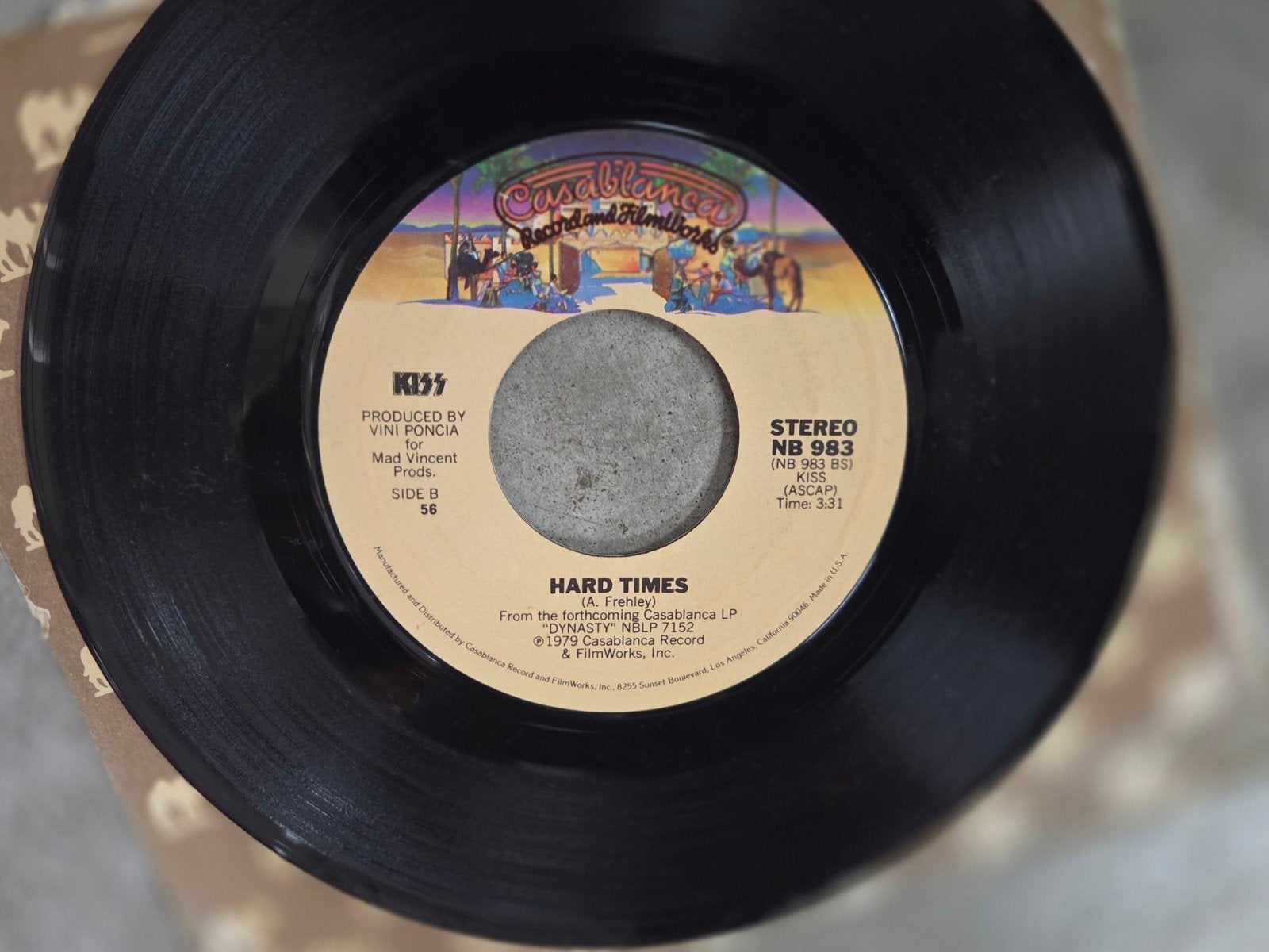 Kiss - I Was Made For Lovin' You / Hard Times 7 inch vinyl, Cd's en Dvd's, Gebruikt, 7 inch, Ophalen of Verzenden, EP