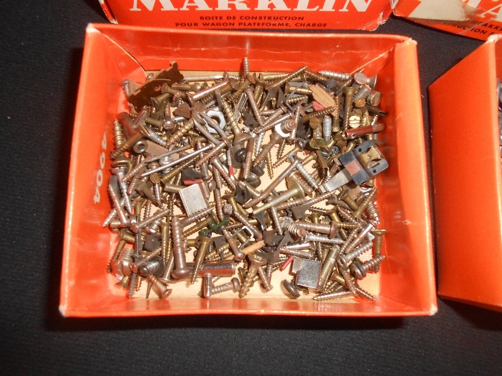 Märklin als 7599, schroefjes voor de rails en draad krammen, Overige merken, Gebruikt, Gelijkstroom of Wisselstroom, Rails