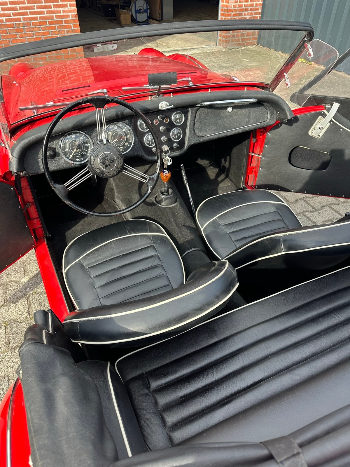 Triumph 1959 Rood, foto 12