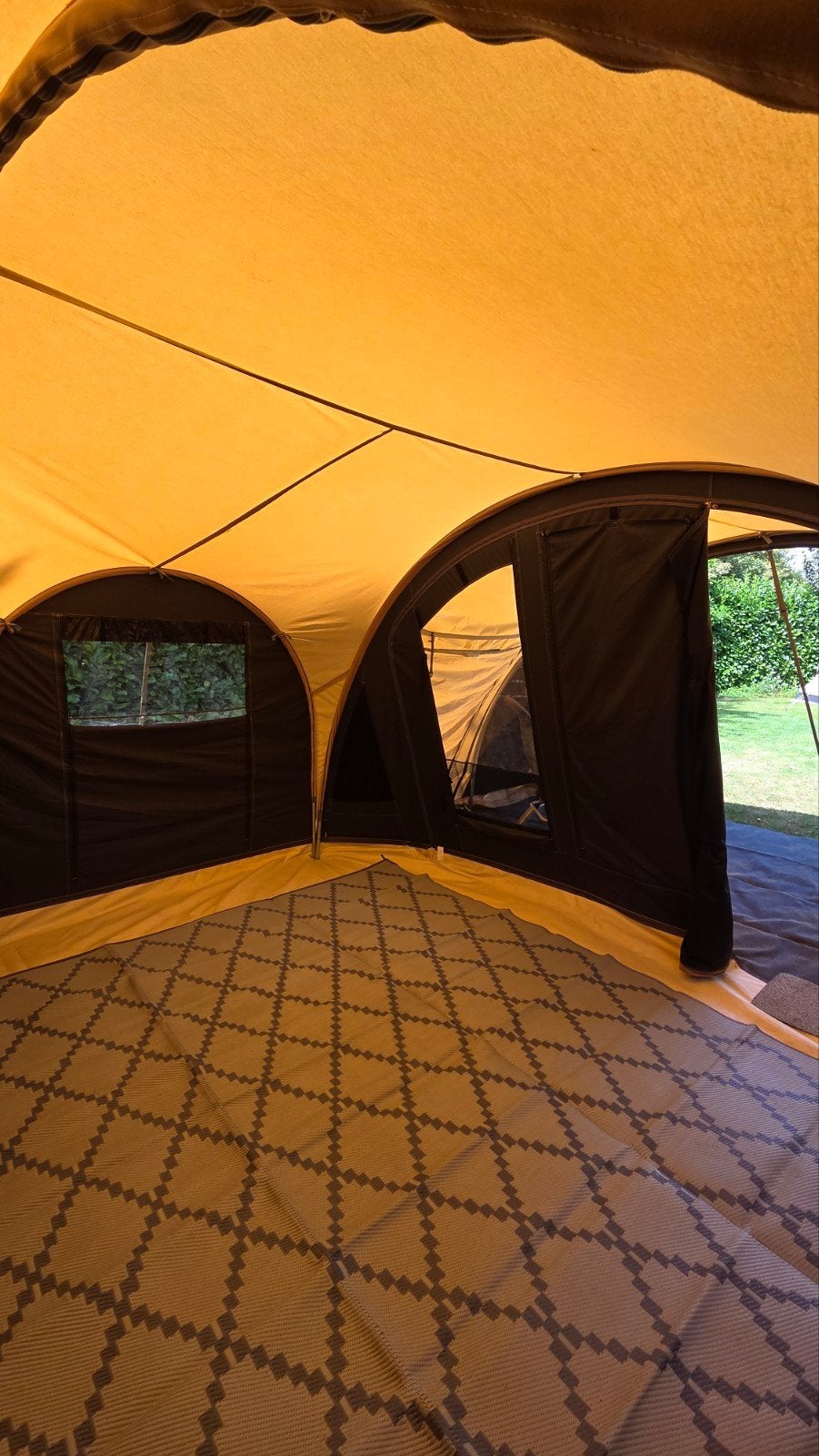 Foto 7 van Laatste kans! Europa Camper Sunrider Deluxe 2024 + panorama