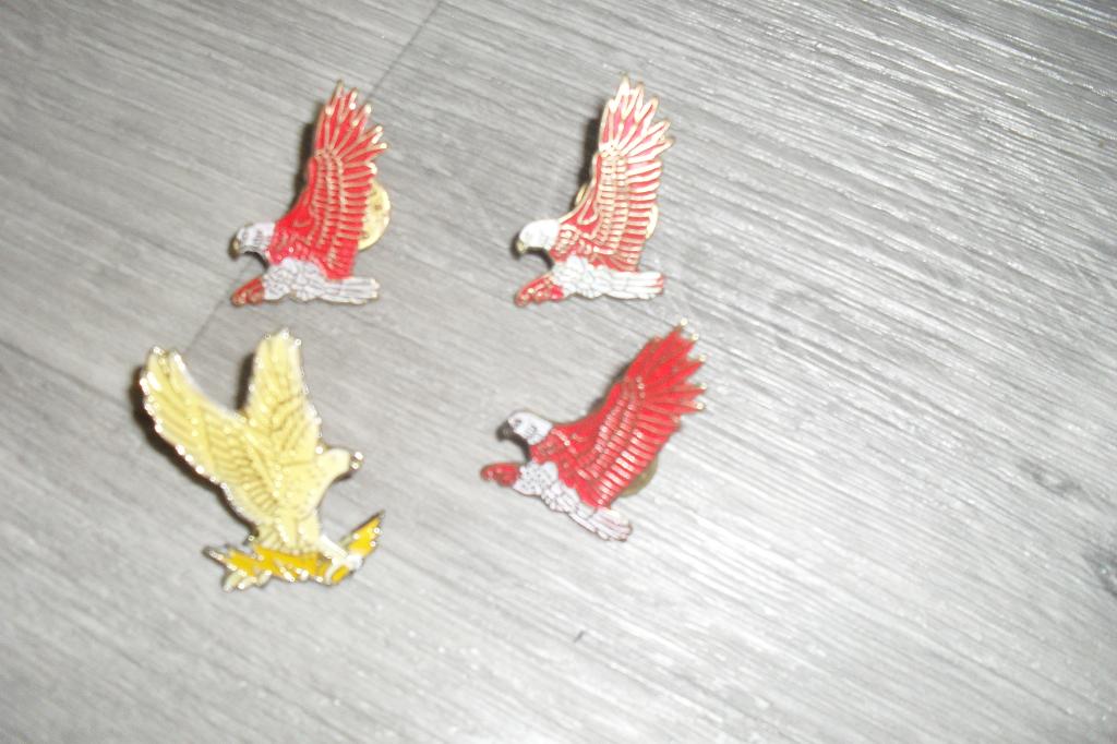 Adelaar vogel roofvogel arend pin pins, Verzamelen, Ophalen of Verzenden, Zo goed als nieuw
