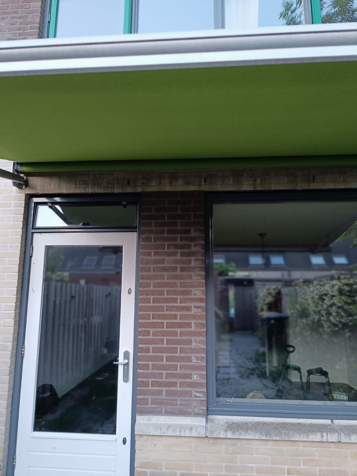 Zonnescherm 360 cm breed - Groen knikarmscherm, Ophalen, Gebruikt, 150 tot 300 cm, 250 cm tot 450 cm
