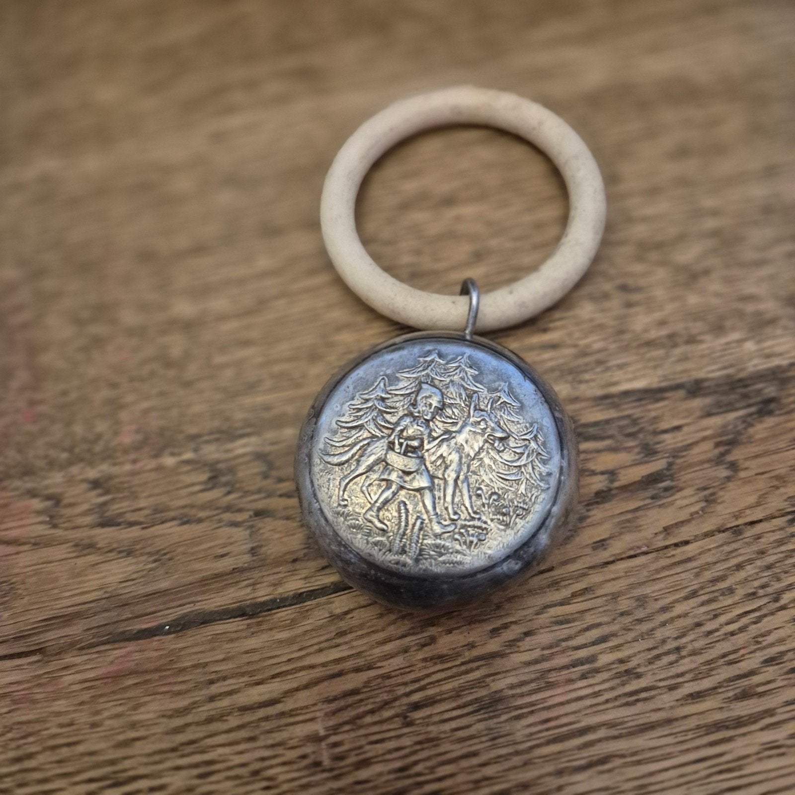 Vintage Spar sleutelhanger met Roodkapje en wolf, Ophalen of Verzenden