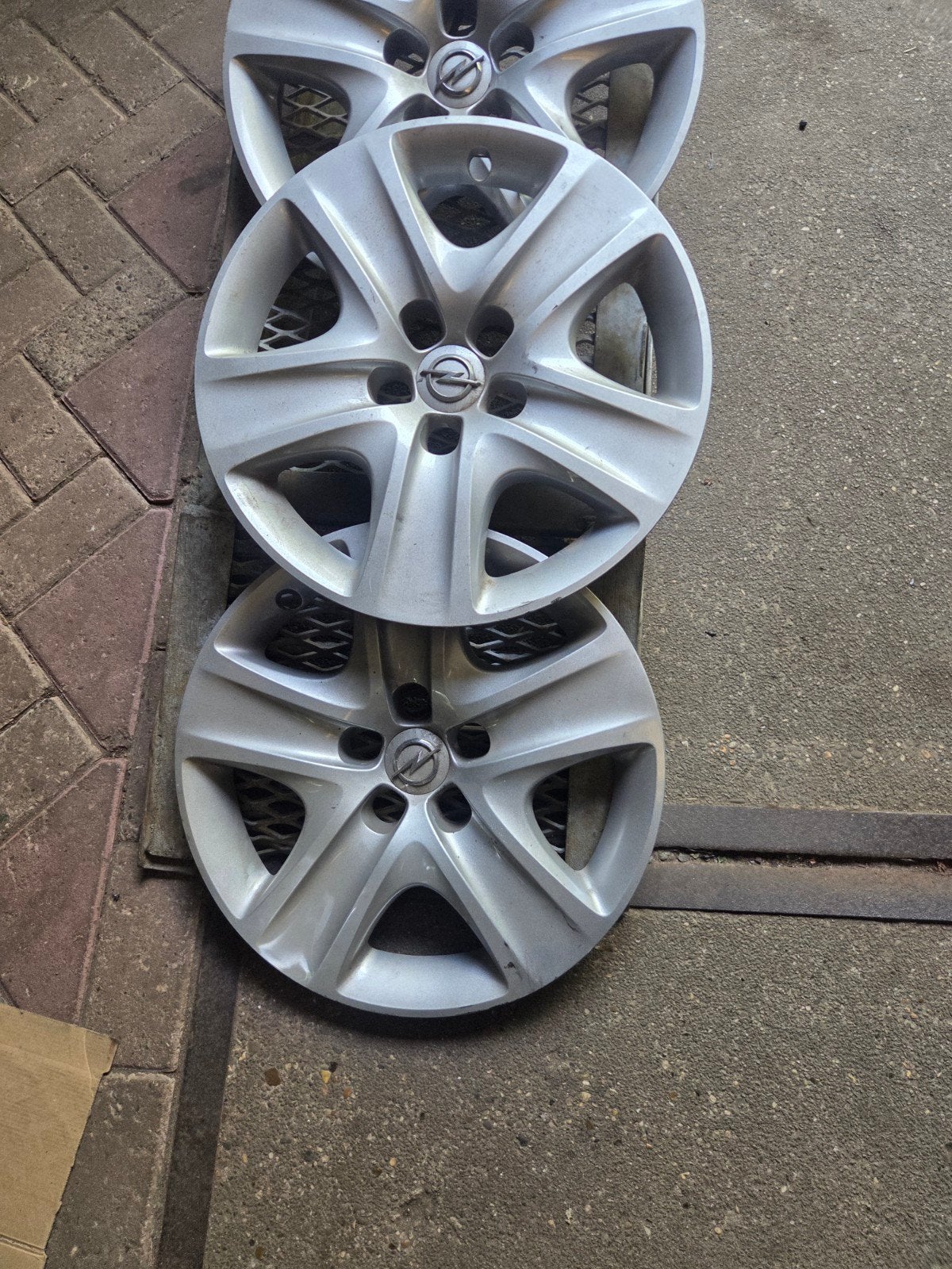Opel wieldoppen 17 inch- Set van 4, Auto diversen, Wieldoppen, Ophalen of Verzenden, Gebruikt