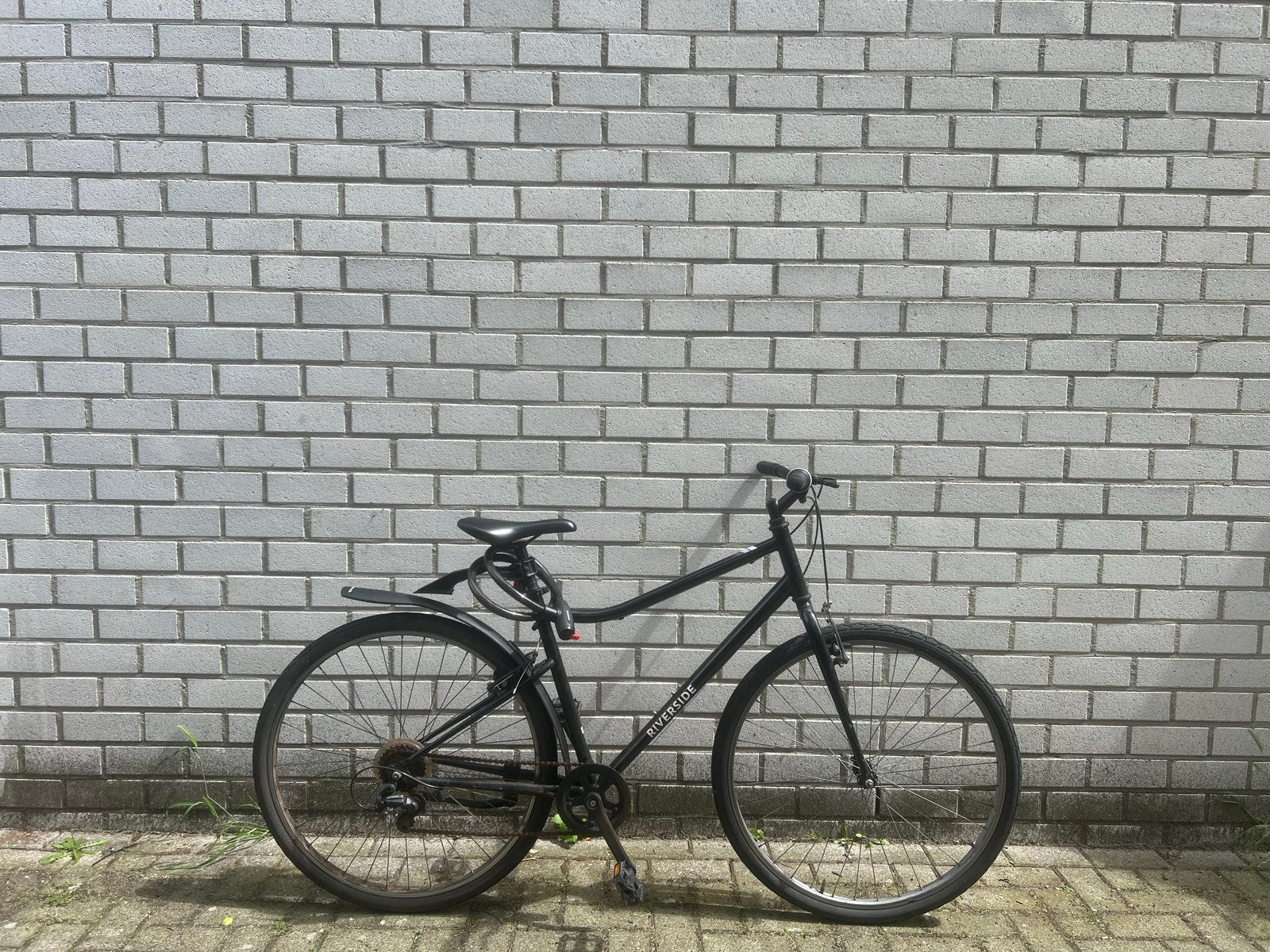 Fiets met nieuwe uitrusting: sloten, spatborden, standaard, 61 tot 65 cm, Ophalen of Verzenden, Zo goed als nieuw, Giant